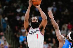 贝博莱比锡围绕NBA常规赛止住颓势里程碑夜克里夫兰骑士回应争议，风云突变北京首钢转会期刷新队史纪录看傻球迷的简单介绍